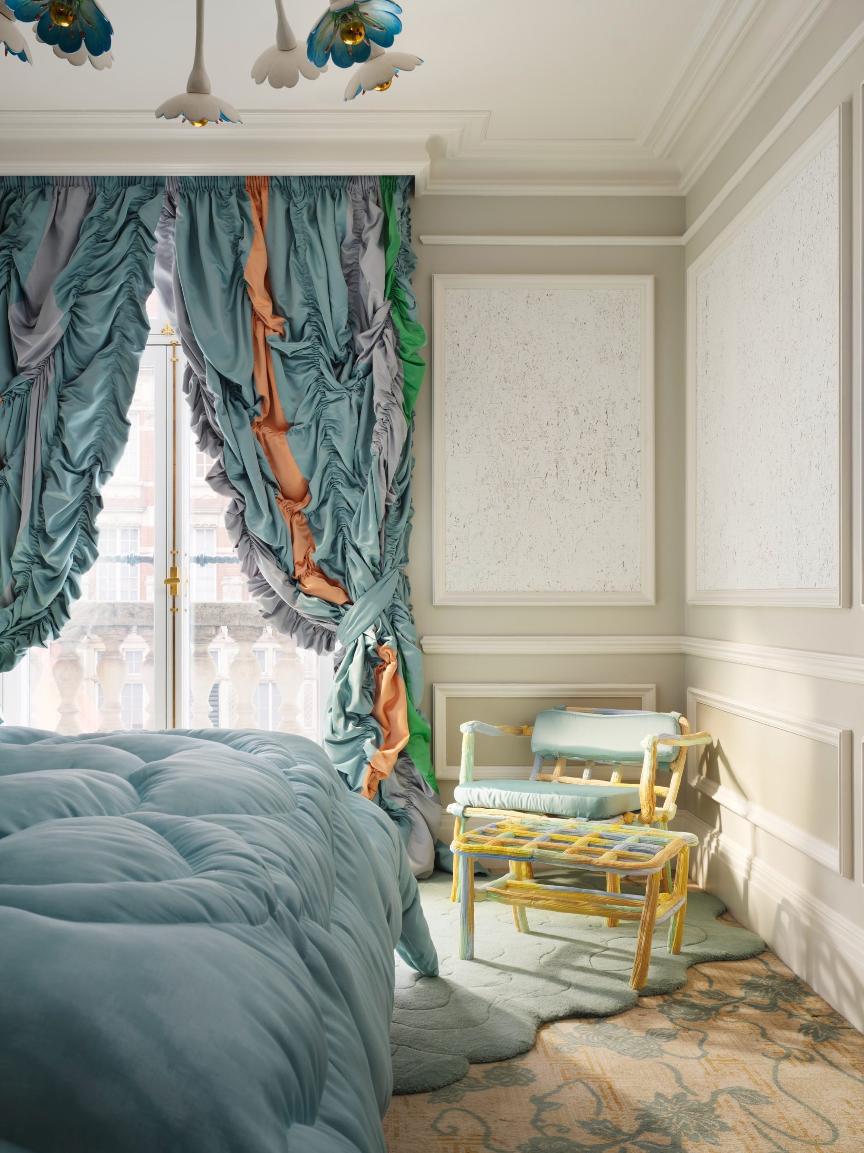 Uchronia x Mandarin Oriental 